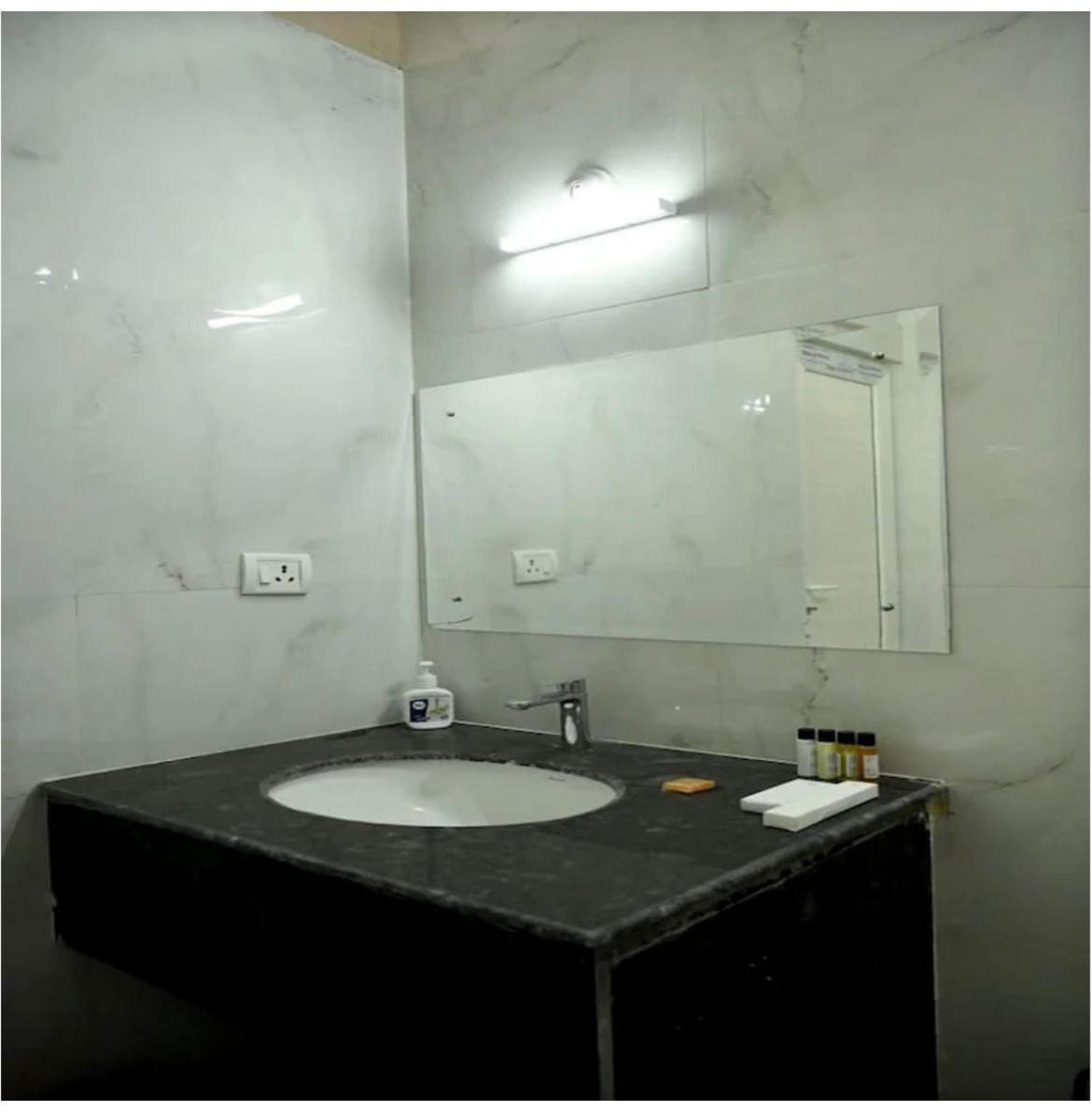 Gill Resort Rudrapur Bagian luar foto